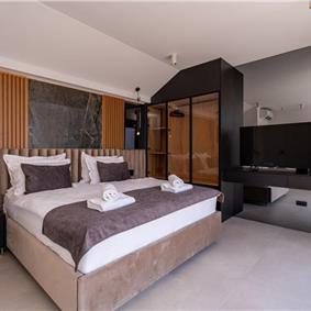 4 bedroom villa with pool in Dubrovnik region, sleeps 8 